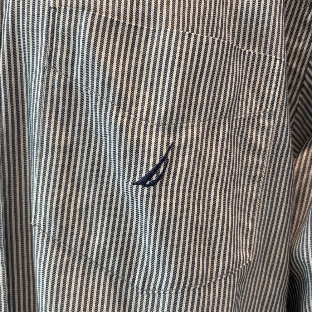 Nautica Blue White Striped Button Down Long Sleeve Shirt Men's Large - Picture 4 of 8